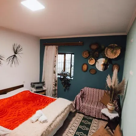Bb Apartament Gjirokaster Exterior photo